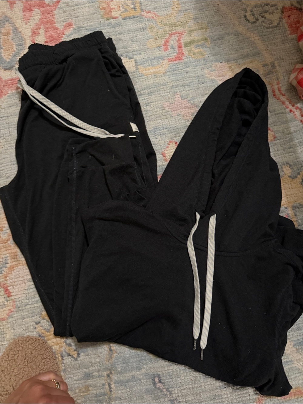 Vuori Black Hoodie and Joggers Set with Contrast Drawstrings